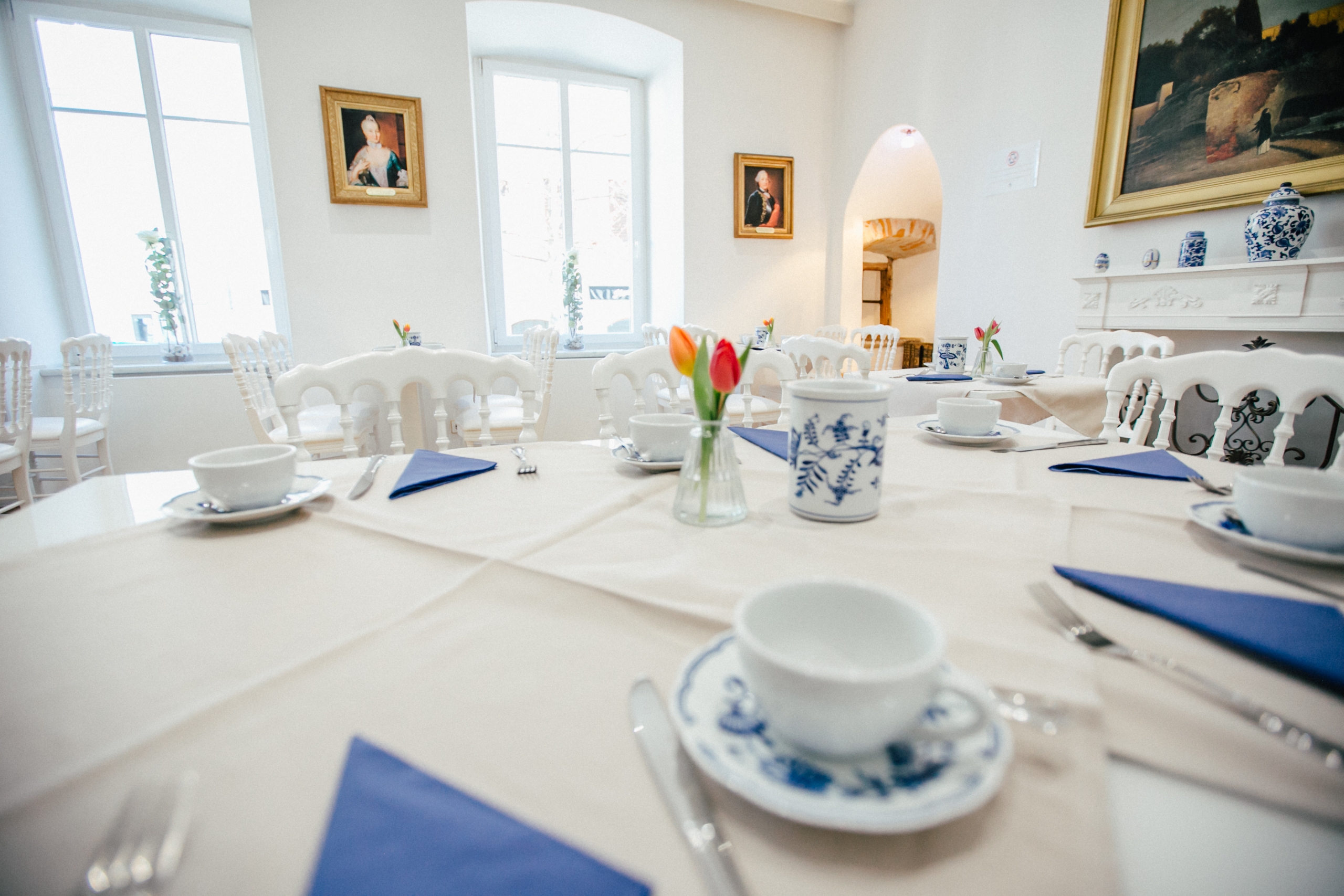 Gedeckter Tisch zum Frühstück