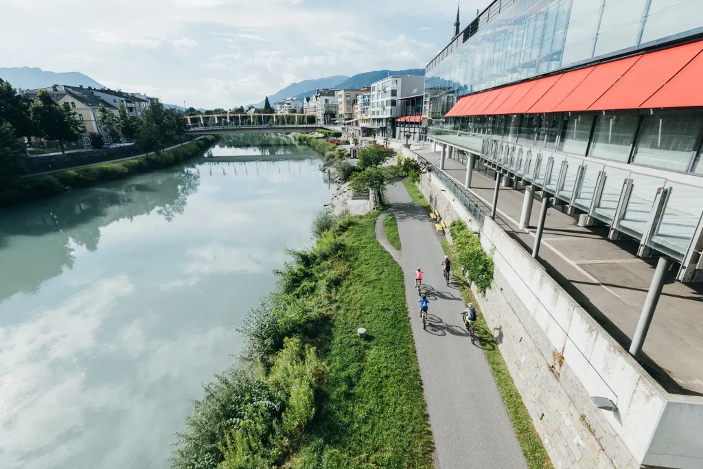 Biciklizam na biciklističkoj stazi Drau
