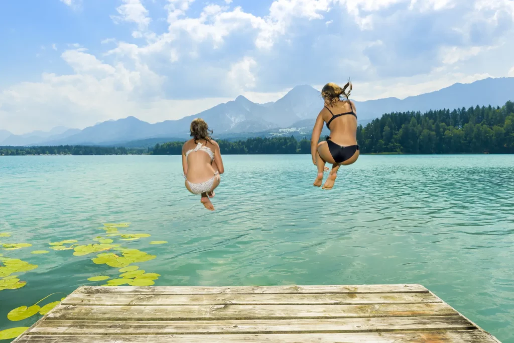 Sprung in den Faaker See © Region Villach Tourismus GmbH | Hannes Pacheiner
